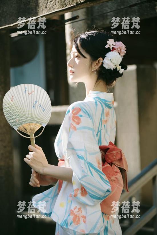 IMZSOCK爱美足 - 琴子学姐图包分享，探索她与众不同的写真作品