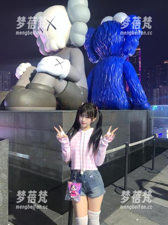 ISS山茶摄影 山茶摄影肉丝脚丫魅力合集:每一张图册都在诉说动人故事