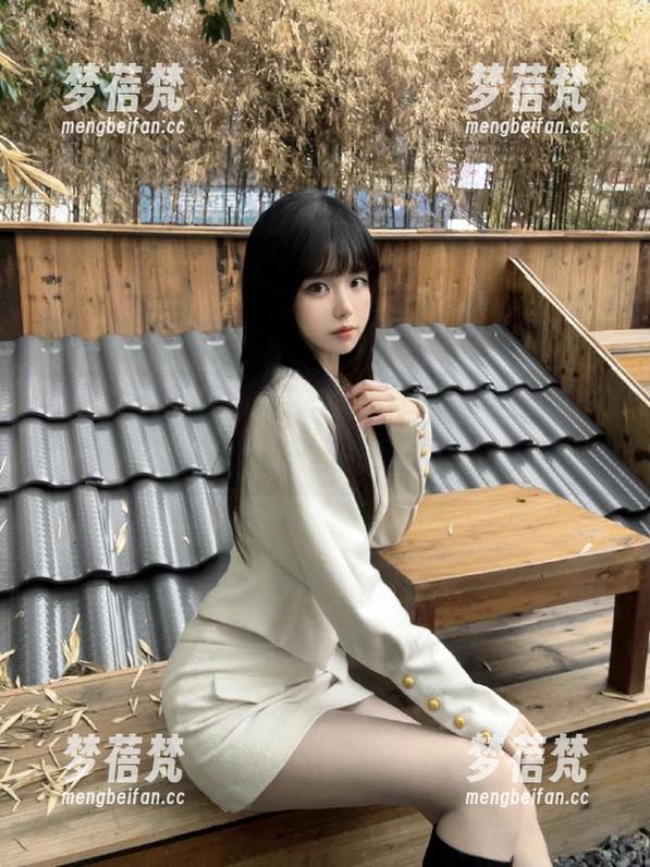 MFStar模范学院 - 看SiByl李思宁如何演绎长腿美：经典作品集原图全在这里