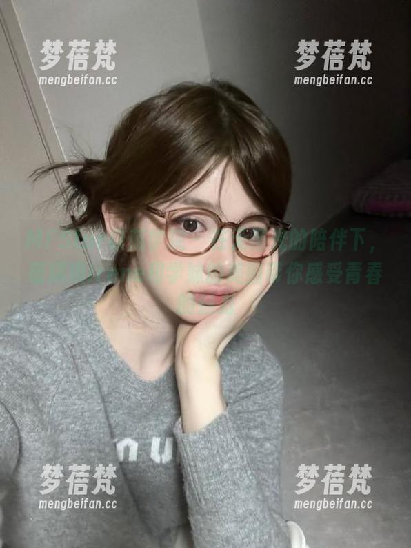 MFStar模范学院-萌琪琪Irene MFStar模范学院 - 在无圣光的陪伴下,萌琪琪Irene和学妹的美图带你感受青春的魅力