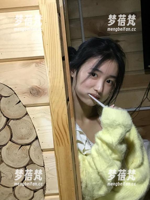 MTYH喵糖映画 - 半半子带来的油亮视觉盛宴，丰富图库资源等你来发掘