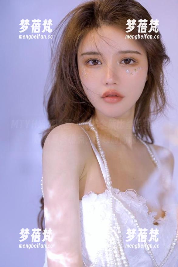 MTYH喵糖映画 - 镜酱全新比基尼写真，最新夏季热点，引领时尚潮流