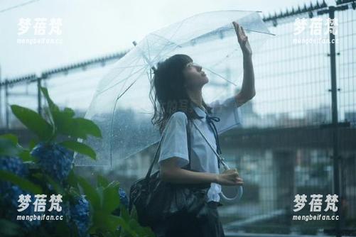 MiStar魅妍社 - 余心曼修女的写真作品：恬静与力量并存的动人图片展现