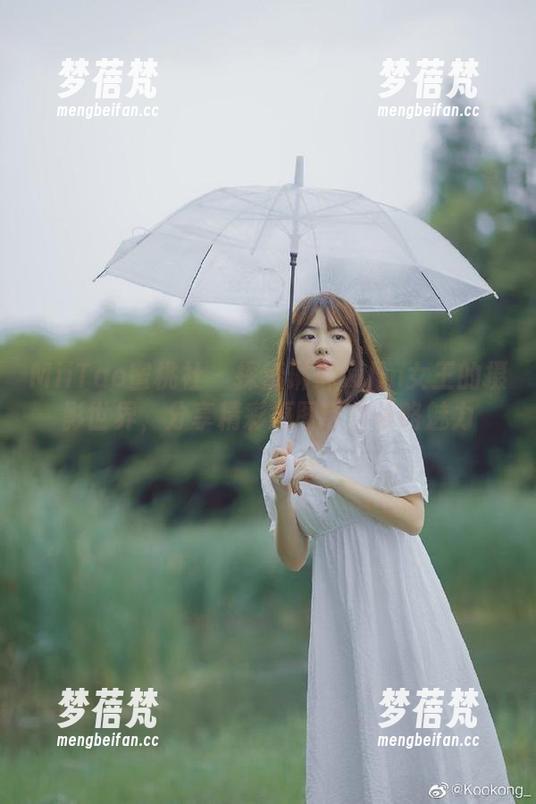 MiiTao蜜桃社 - 探索琳琳ailin女王的摄影世界，分享精彩原图带你领略魅力