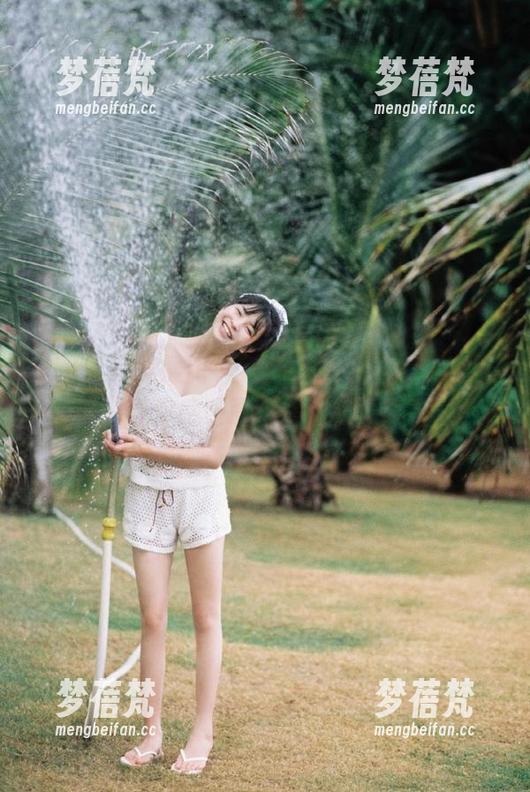 MyGirl美媛馆 - 潘娇娇独家职业装套图资源，带你感受职场搭配的无限可能！