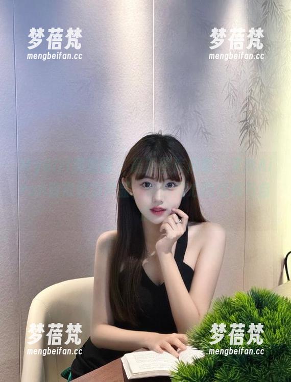 MyGirl美媛馆 - 最新图库启幕：艾然Airan旗袍魅力尽显，唤醒内心的优雅与自信