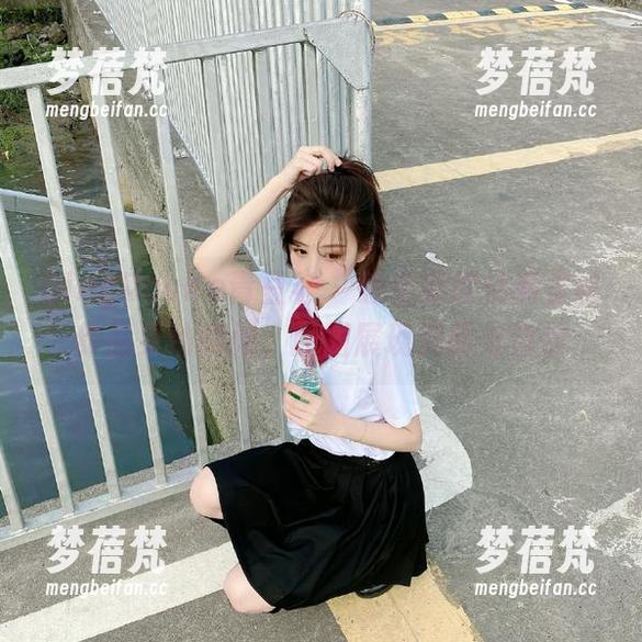 QingDouKe青豆客 - 感受顾欣怡裤里丝作品灵动瞬间，原图展现美丽与自信
