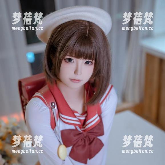 下载Quan冉有点饿的炫酷皮衣写真，发现不同的视觉享受