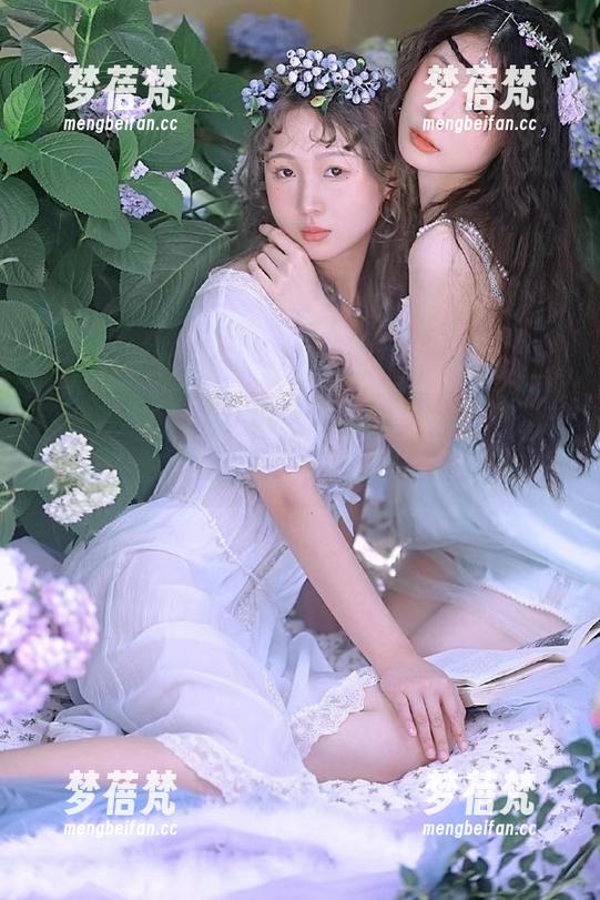 TouTiao头条女神 - 今天的美图更新：高韩菲的日常，谁说日常不能有点高级感？