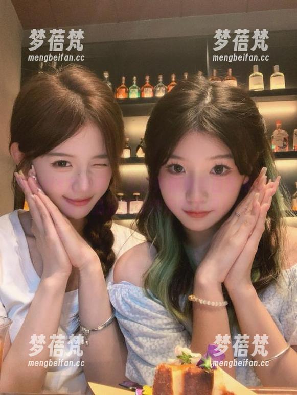 UGirls尤果网-乔依琳 UGirls尤果网 - 走进乔依琳黑白艺术:丰富作品资源等待你的发现!