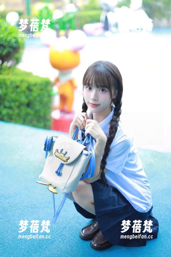 UGirls尤果网 - 倪叶腾蕾丝作品合集，优质资源为你呈现无限创意
