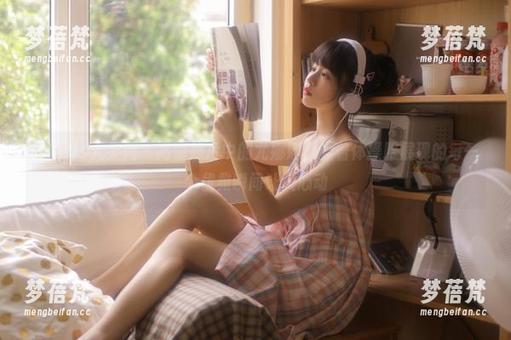 UGirls尤果网 - 高清照片中的尤娜娜，穿着体操服展现的每一个优雅瞬间让人心动
