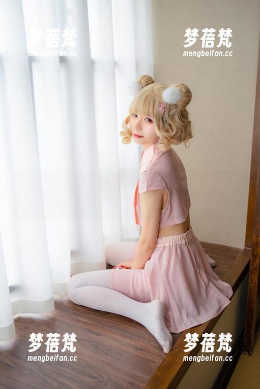 UGirls尤果网 - 张小西Ann的少女写真作品，记录她心底最真实的感动