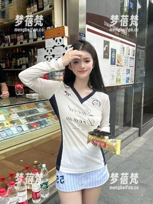 UGirls尤果网 - 沈诺馨美腿精华合集，独特图片记录她的风采瞬间