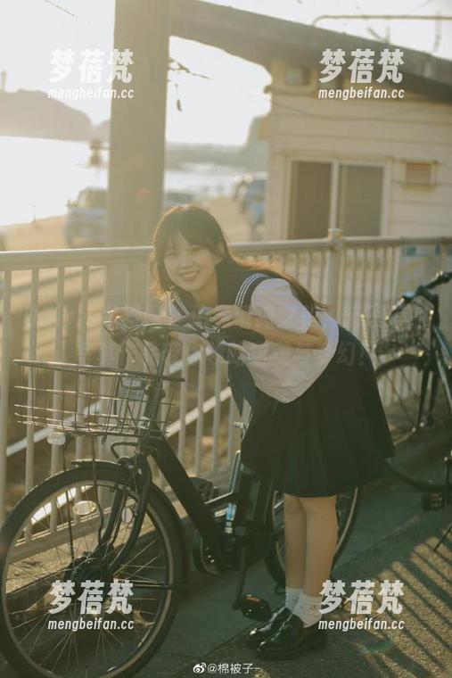 UGirls尤果网-萌琪琪 UGirls尤果网 - 追寻清纯之美,萌琪琪的写真作品带你领略甜美与梦幻!