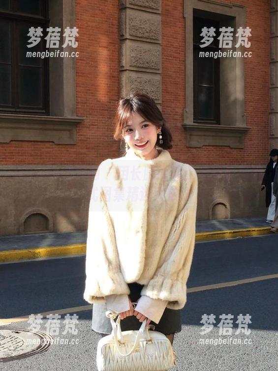 UGirls尤果网 - 用长腿说话：赵伊彤自嘲式图集精选大放送