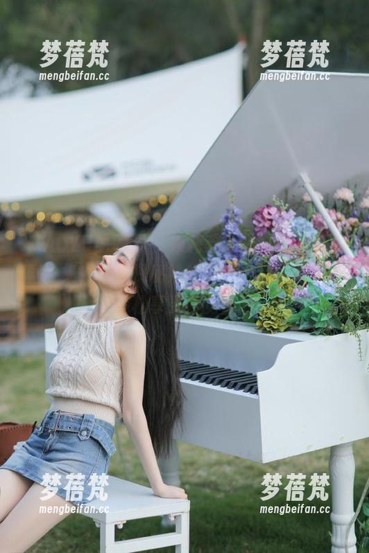 XIAOYU语画界 - 徐莉芝Booty兔女郎写真全集，在线探秘她的每一个迷人瞬间，轻松享受视觉盛宴