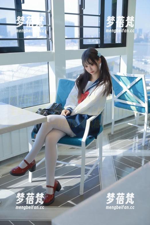 XIAOYU语画界-程程程 XIAOYU语画界 - 视觉盛宴来袭!程程程全新写真集“油亮”更新上线,带你领略不一样的时尚风格。