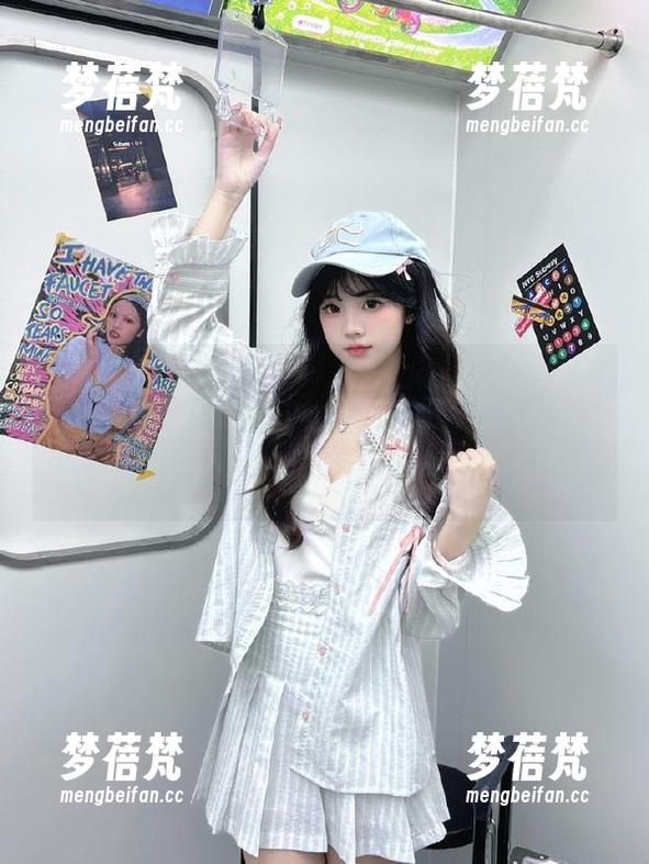 XINGYAN星颜社 - 佟蔓baby妹妹的视觉魔法，美图图包大放异彩，感受每一次镜头背后的故事