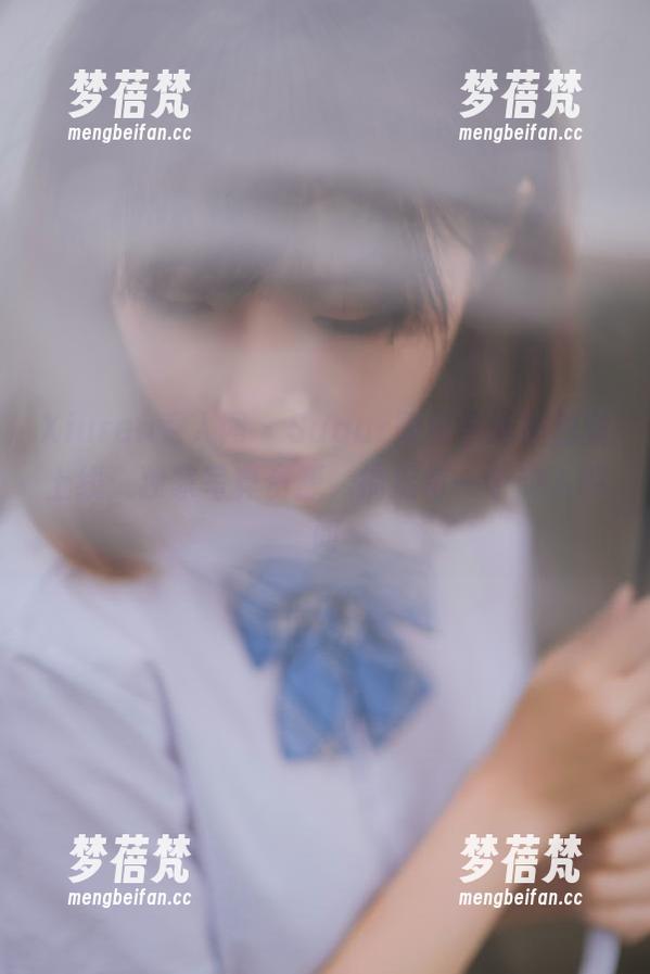 Xiuren秀人网 - Sugar梁莹学妹图包新上线：独家写真资源，捕捉每一个动人瞬间