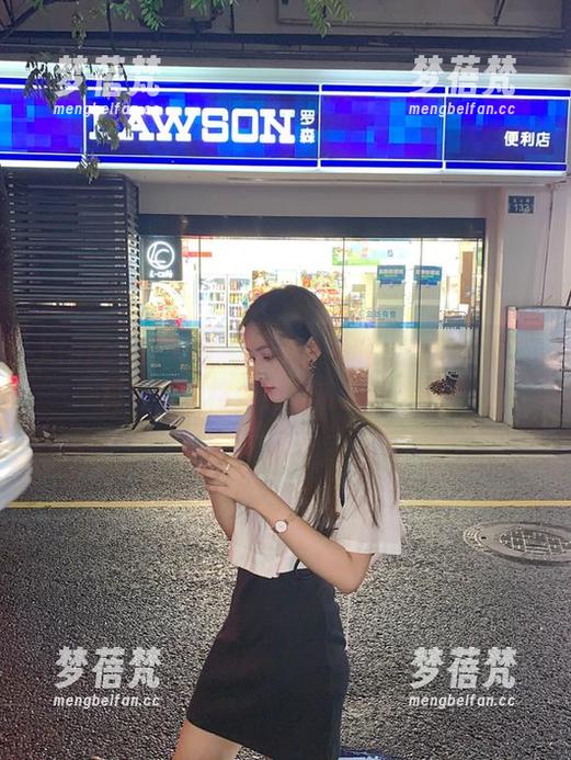 Xiuren秀人网 - 快来享受叶佳颐的少女写真可爱风格，免费资源等你哦！
