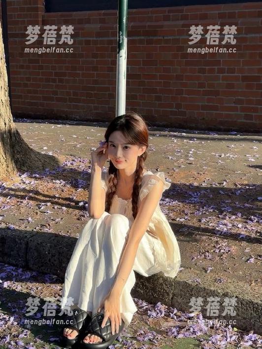 Xiuren秀人网 - 姗姗就打奥特曼的无限日常：超美写真资源合集，满足你的视觉盛宴