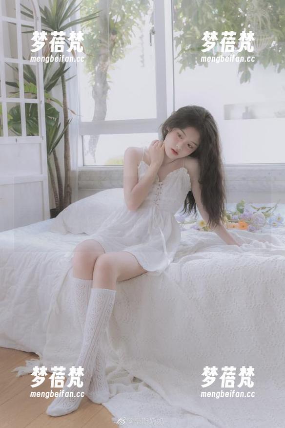 Xiuren秀人网-娜露Selena Xiuren秀人网 - 娜露Selena学妹的精美写真作品集,分享青春与梦想的完美碰撞