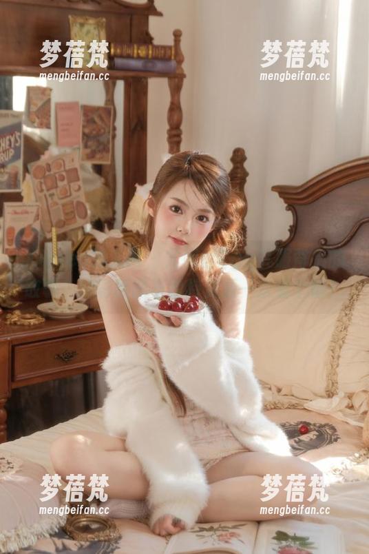 Xiuren秀人网 - 尤妮丝Egg礼服背后的故事，精彩原图与独特资源一次看个够！