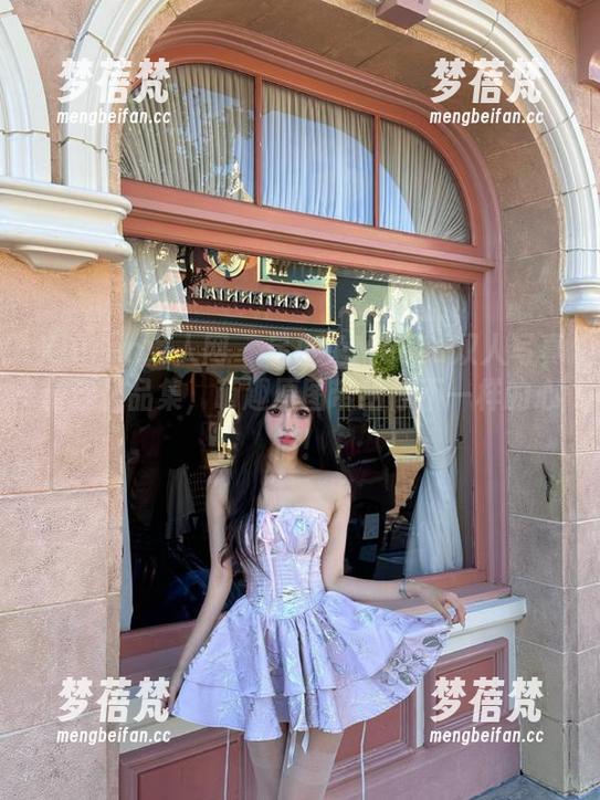 Xiuren秀人网-星小兔Meetu Xiuren秀人网 - 星小兔Meetu双人写真精选作品集,萌趣原图带给你不一样的心情!