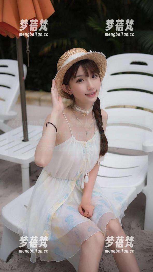 Xiuren秀人网 - 李宓儿旗袍写真，来欣赏并观看这位博主将传统美学与现代意蕴完美融合的独特风采。