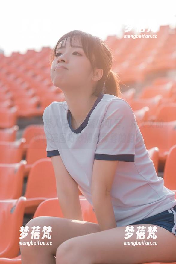 Xiuren秀人网 - 含蓄的可爱，林文文的写真美图巧妙捕捉青春的韵味