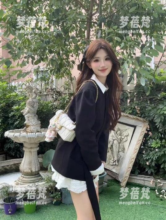 Xiuren秀人网 - 白茹雪御姐气质写真图集：品味经典与潮流的完美交融