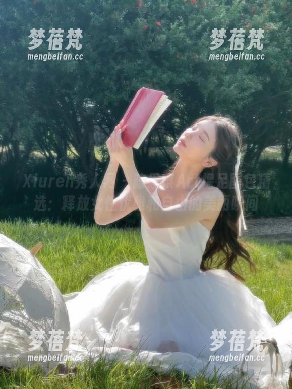 Xiuren秀人网 - 陈思琪Art裸足图包精选：释放女性优雅和自由的美丽瞬间