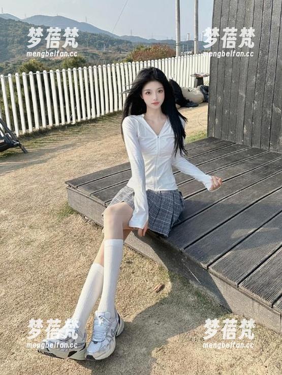 beautyleg - 解锁“Kaylar套装”图集：她的故事与风格在精选照片中绽放光彩！