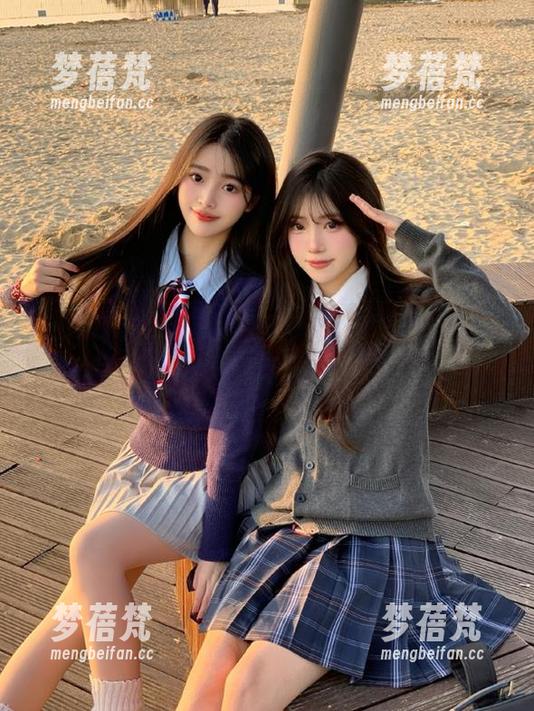beautyleg-Lynn beautyleg - 优雅与梦幻交织:Lynn白裙写真合集,壁纸让你沉浸在美好中