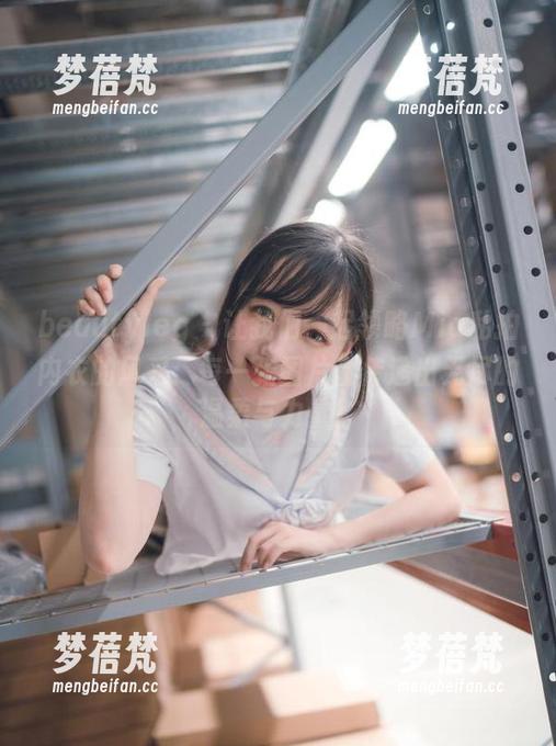 beautyleg-Mia beautyleg - 让我们一起领略Mia私拍内衣的风采:每一张图片都传递出无尽的温柔与力量!