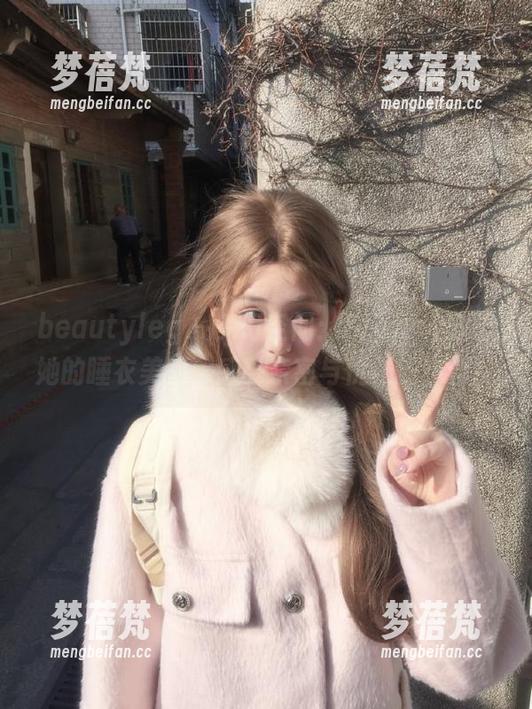 beautyleg-Stephy beautyleg - 梦幻空间:Stephy分享她的睡衣美图,感受亲密与优雅的结合!