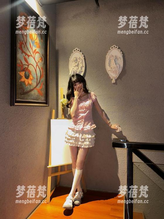 beautyleg - 小雪的私拍日常：和你分享她独特风格的精致套图