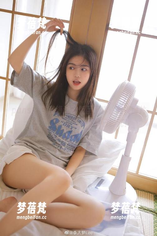 pans - 浪漫海边的饭团写真：甜美图片分享，记录最温暖的夏日时光！