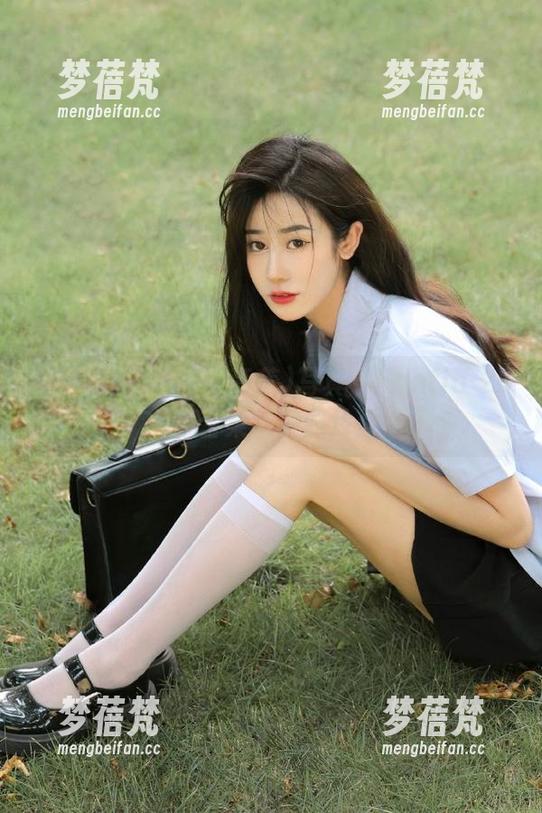 私藏高清いくみ(育美)写真：Fantia-2024年合集精美照片盘点