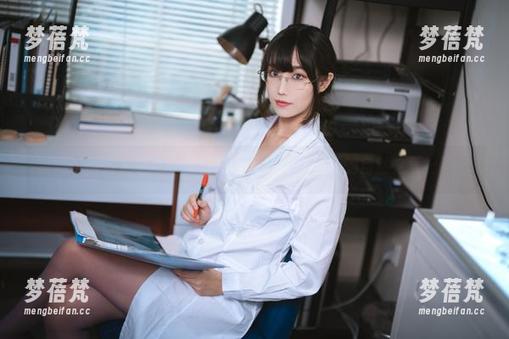 高清分享：一智智清纯写真，捕捉她的自然之美