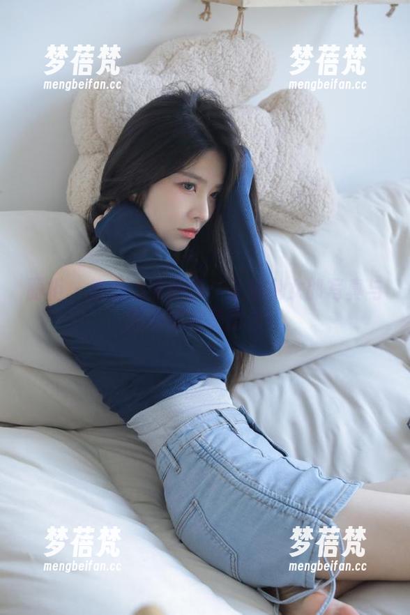 丽柜 - 直击心灵的美：子晴兔女郎写真与原图的完美结合！