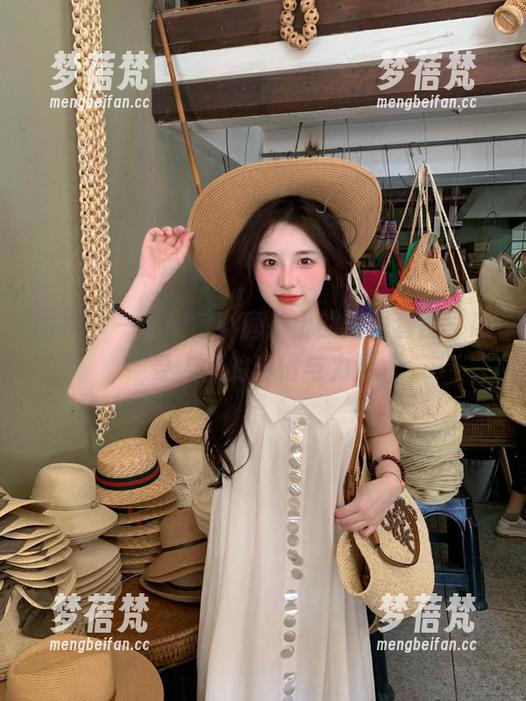 丽柜 - 一起欣赏小唐护士的美图套图，感受人间的真情与力量