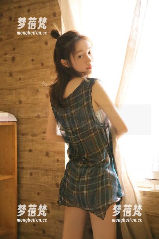 丽柜 - 甜甜丝袜美图图集，展现她独特的个性与无限的魅力