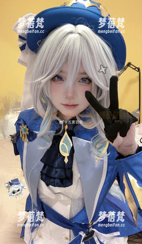 五更百鬼白裙摄影作品合集，感受轻盈与灵动的完美交融