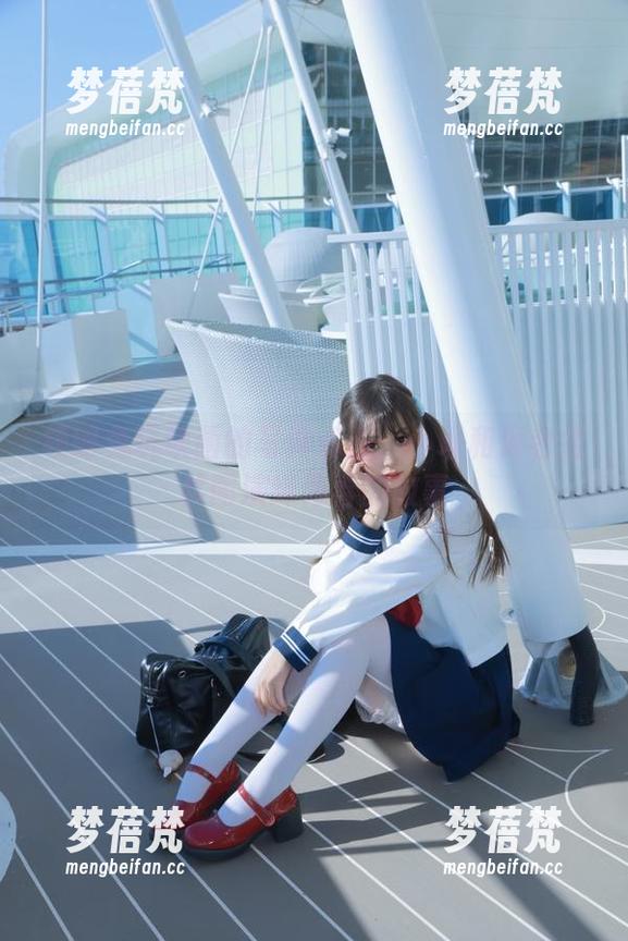兔玩映画 领略兔玩映画的写真资源:小埋和海老名共同演绎青春的故事
