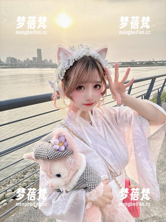 免费分享冲田凛花rinka的牛仔裤写真，看看我如何做模特吧！