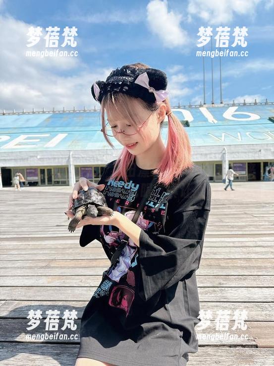 原图资源曝光！冲田凛花rinka初音未来SweetDevil照抢眼，真让人心动！