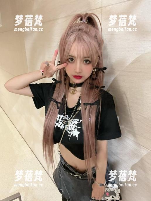 冲田凛花rinka最新波拉写真合集，捕捉她最动人的瞬间与风格！