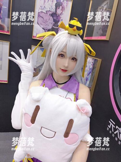 南宫夏天图集精选：热情洋溢的夏日写真，尽显浪漫情怀